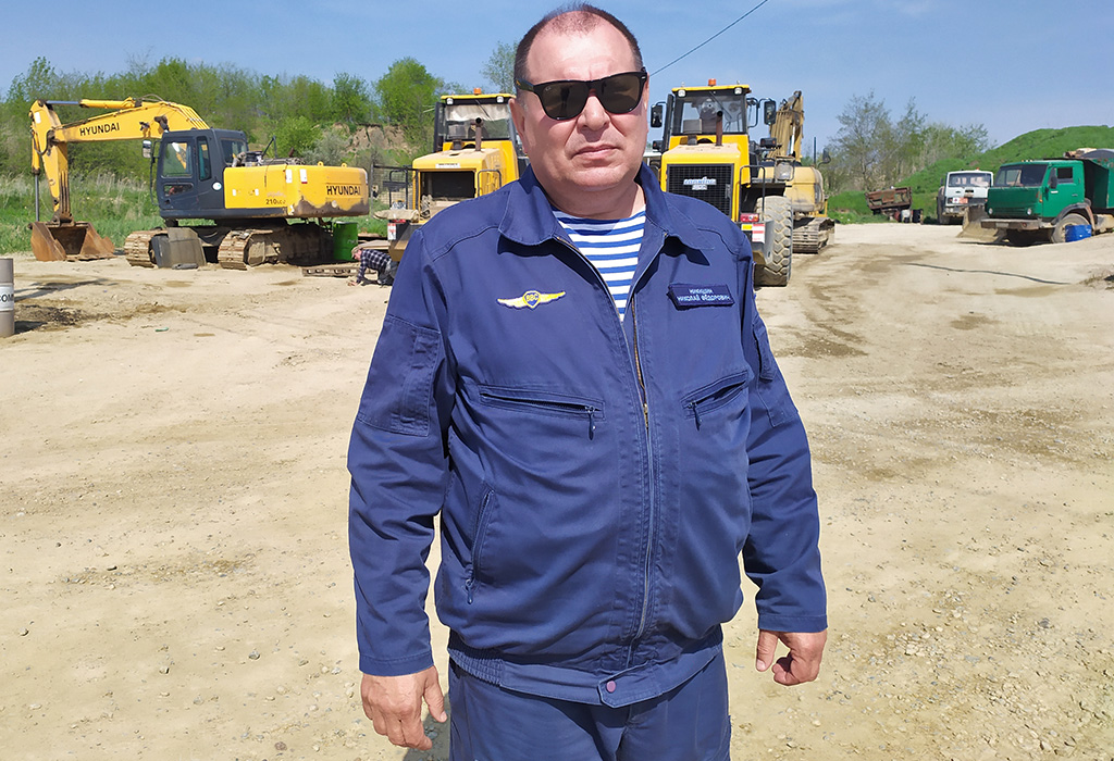 Начальник смены Николай Никишин работает на предприятии более 13 лет