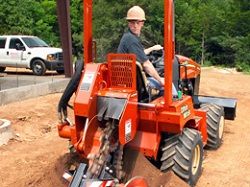 Траншеекопатели Ditch Witch RT45 Траншеекопатели Ditch Witch RT45