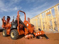 Траншеекопатели Ditch Witch RT55 Траншеекопатели Ditch Witch RT55