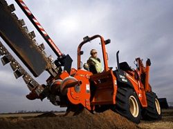 Траншеекопатели Ditch Witch RT80 Траншеекопатели Ditch Witch RT80