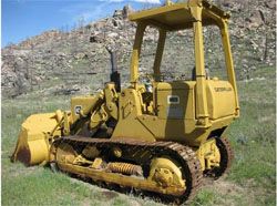 Фронтальные погрузчики колесные Caterpillar 951