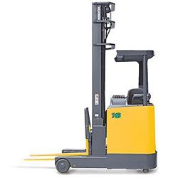 Ричтраки Komatsu FB20RJY-14 Ричтраки Komatsu FB20RJY-14
