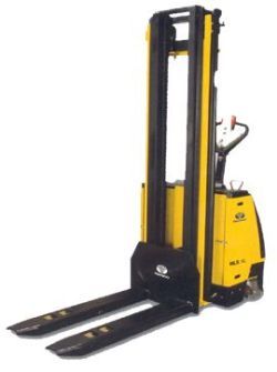 Самоходные штабелеры Doosan HLS12L Самоходные штабелеры Doosan HLS12L