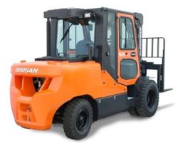 Автопогрузчики вилочные Doosan D50C-7