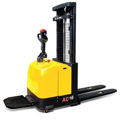 Самоходные штабелеры CHL CDD16-950