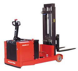Самоходные штабелеры Manitou ES-C 713