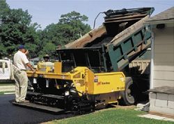 Асфальтоукладчики Blaw-Knox PF-840 Асфальтоукладчики Blaw-Knox PF-840