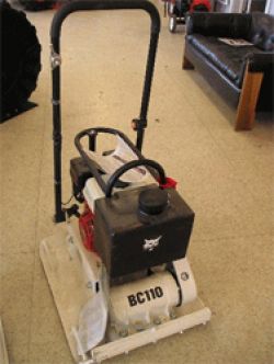 Виброплиты, виброуплотнители Bobcat BC110W Виброплиты, виброуплотнители Bobcat BC110W