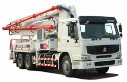 Автобетононасосы Howo ZZ5437S4667W (45M)