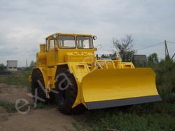 Бульдозеры Спецстроймаш К-701-БКТ Бульдозеры Спецстроймаш К-701-БКТ
