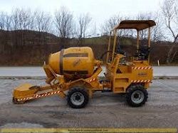 Автобетоносмесители Dumec BT 1400 H