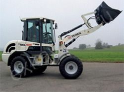 Мини-погрузчики фронтальные Terex-Schaeff TL65 (SKL 824) Мини-погрузчики фронтальные Terex-Schaeff TL65 (SKL 824)