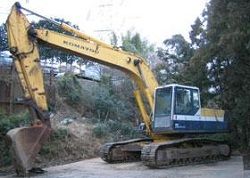 Гусеничные экскаваторы Komatsu PC220-5