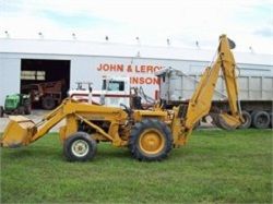 Экскаваторы-погрузчики International 3400A