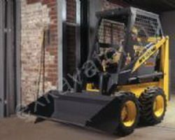 Мини-погрузчики с бортовым поворотом New Holland LS120 Мини-погрузчики с бортовым поворотом New Holland LS120