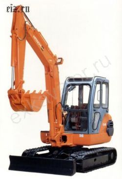 Мини-экскаваторы гусеничные Hitachi EX40-2 Мини-экскаваторы гусеничные Hitachi EX40-2