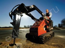 Микротехника Ditch Witch SK650 (гусеничный) Микротехника Ditch Witch SK650 (гусеничный)