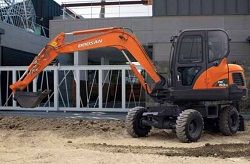 Мини-экскаваторы колесные Doosan DX 53W