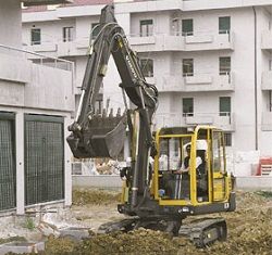 Мини-экскаваторы гусеничные Volvo EC 70 2-Piece Boom Мини-экскаваторы гусеничные Volvo EC 70 2-Piece Boom