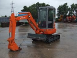 Мини-экскаваторы гусеничные Hitachi EX27U