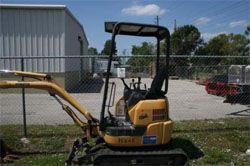 Мини-экскаваторы гусеничные Komatsu PC15MRX Мини-экскаваторы гусеничные Komatsu PC15MRX