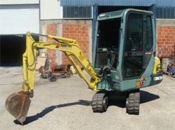 Мини-экскаваторы гусеничные Yanmar B17-2 Мини-экскаваторы гусеничные Yanmar B17-2