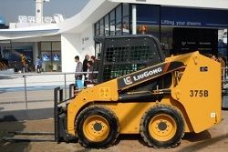 Мини-погрузчики с бортовым поворотом LiuGong 375 B