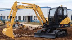 Мини-экскаваторы гусеничные LiuGong CLG906D