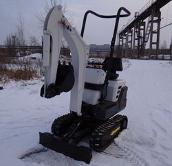 Мини-экскаваторы гусеничные Mole E-1700