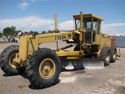 Грейдеры, автогрейдеры John Deere 770BH