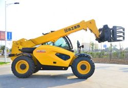 Телескопические погрузчики XCMG XT670-70 Телескопические погрузчики XCMG XT670-70