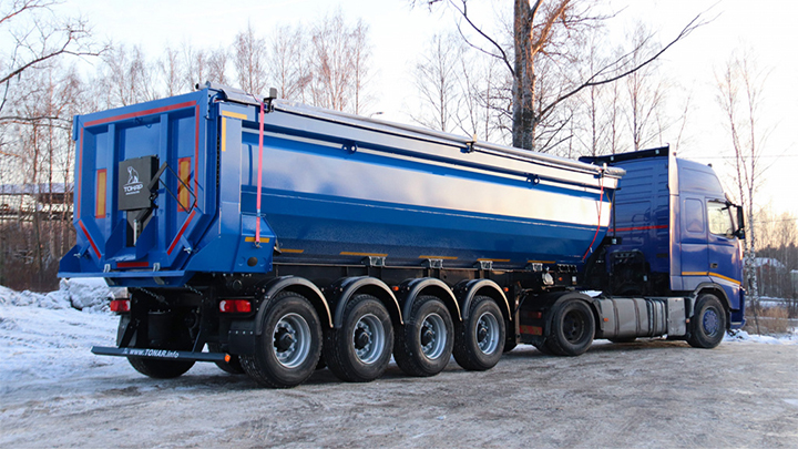 В поставках прицепной и строительной техники российского производства ...