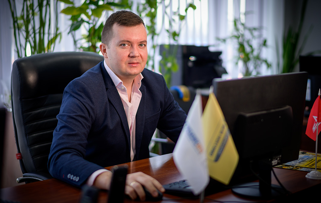 Андрей Власов работает в компании «Русбизнесавто» с 2014 года