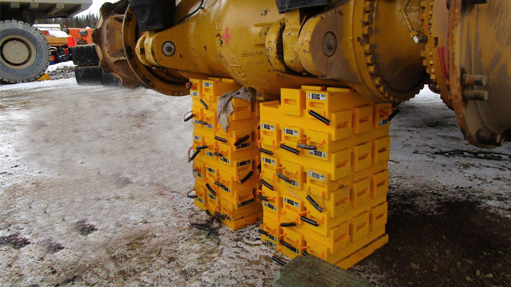 Модульные блоки для удержания грузов различной формы в работе