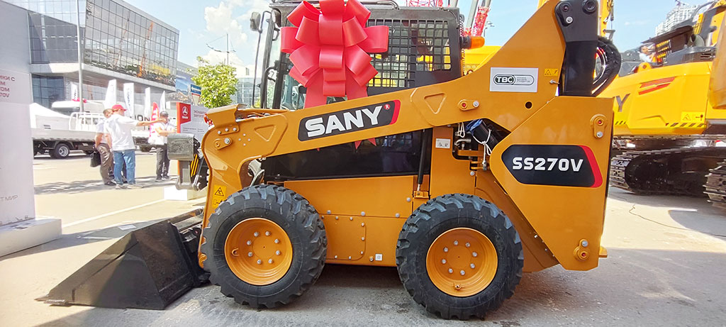 Новинка от Sany — мини-погрузчик с индексом SS270V