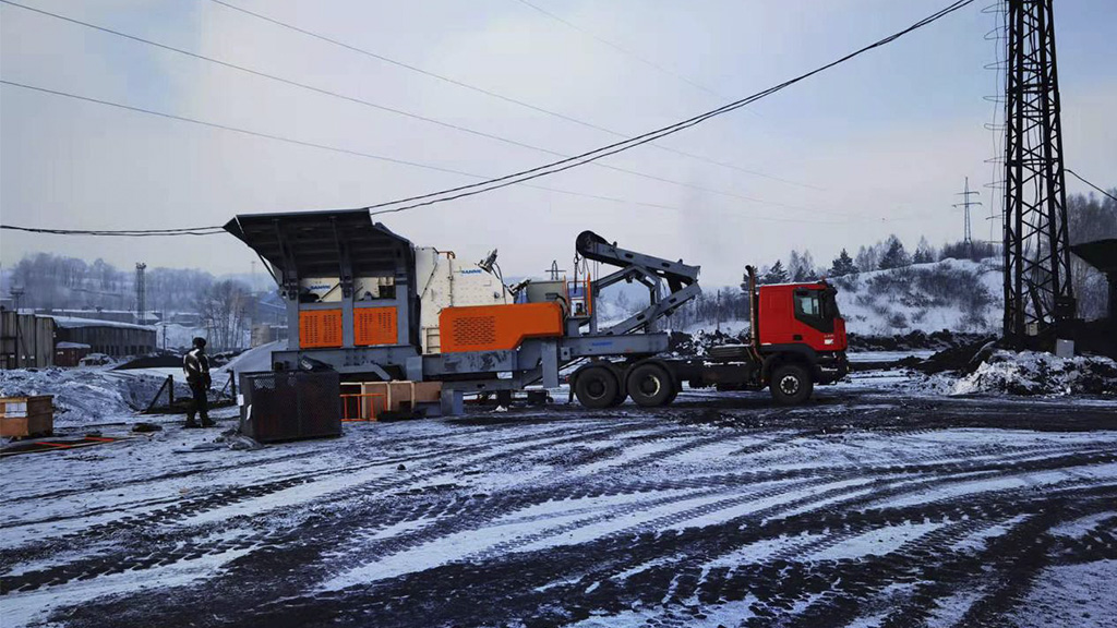 Перемещаемая (мобильная) роторная дробилка РР239НS. Кузбасс, Россия. Уголь