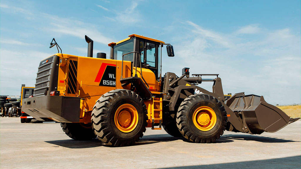 Фронтальный погрузчик WEHEAVY WL856H грузоподъёмностью 5 т
