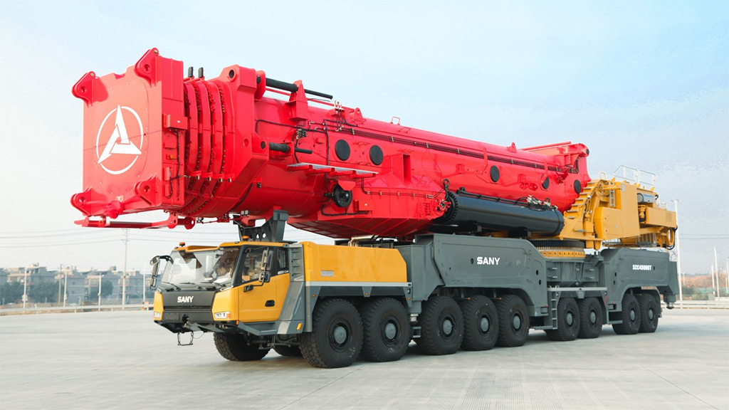 9-осный вездеходный автокран Sany SAC40000T с 81-метровой стрелой