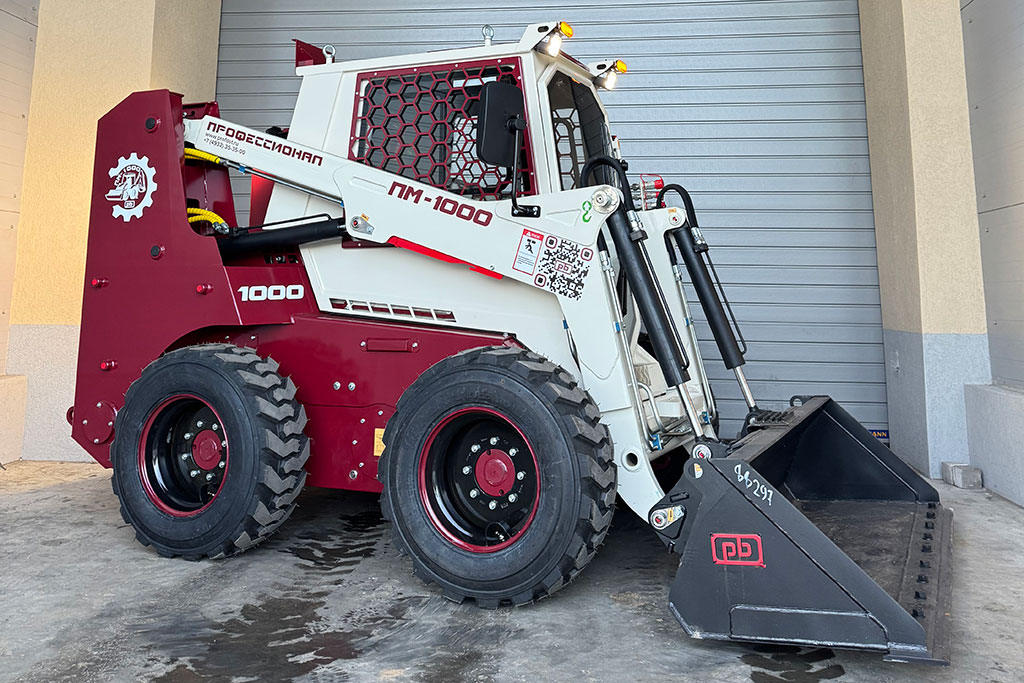 Мини-погрузчик ПМ-1000 вошёл в реестр Минпромторга и допущен к участию в госзакупках по 44-ФЗ