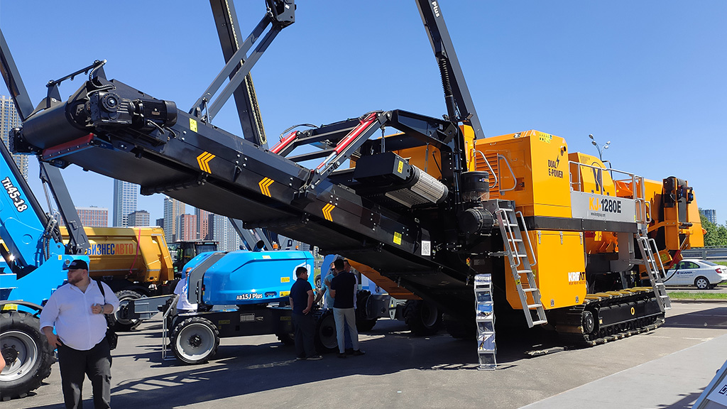 Новая щёковая дробилка Kreat KJ-1280E на дистанционном управлении