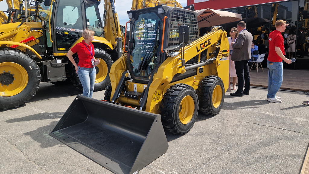 Китай сделал большой рывок в производстве мини-погрузчиков