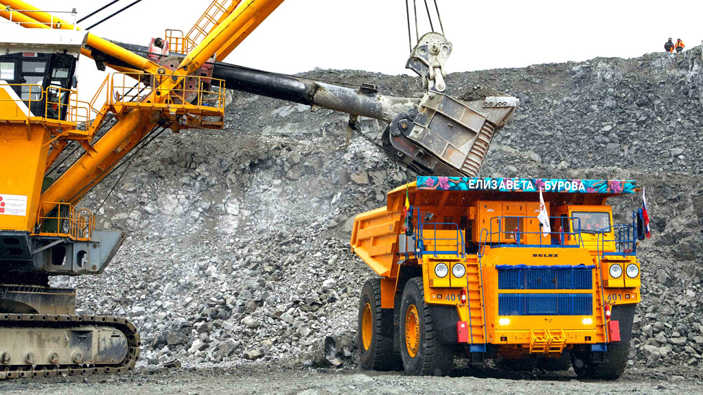 240-тонный карьерный самосвал БЕЛАЗ, названный в честь советского геолога Елизаветы Буровой