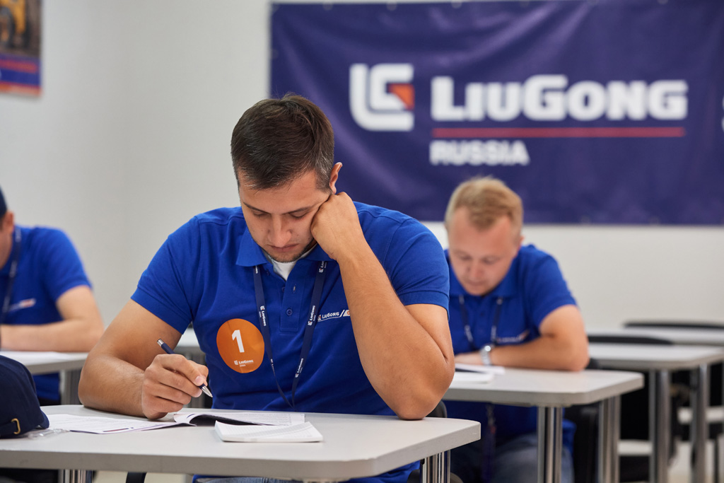 В России планируется открытие трёх новых обучающих центров LiuGong