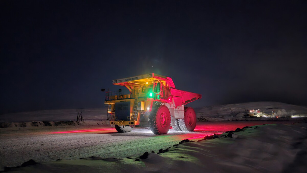За счёт внедрения же системы «Антисон» в режиме реального времени анализируются действия водителя