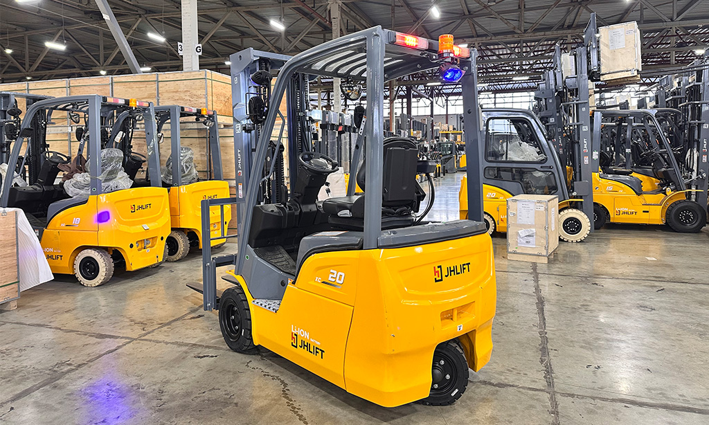 CPDS 13-20XC отличается производительностью, небольшими габаритами и хорошей обзорностью