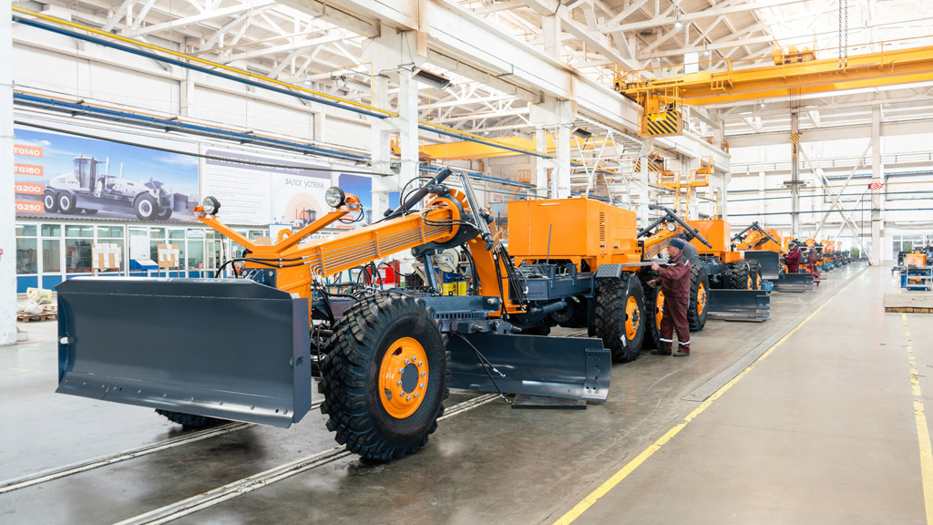 Всего за три квартала выпущено 142 отечественных автогрейдера