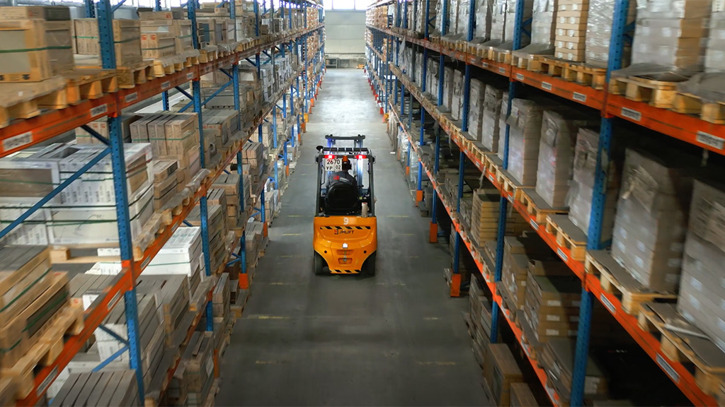 «ЛБ КЕРАМИКС»: пока техника JHLIFT оправдывает ожидания в части доступности обслуживания и стабильности работы