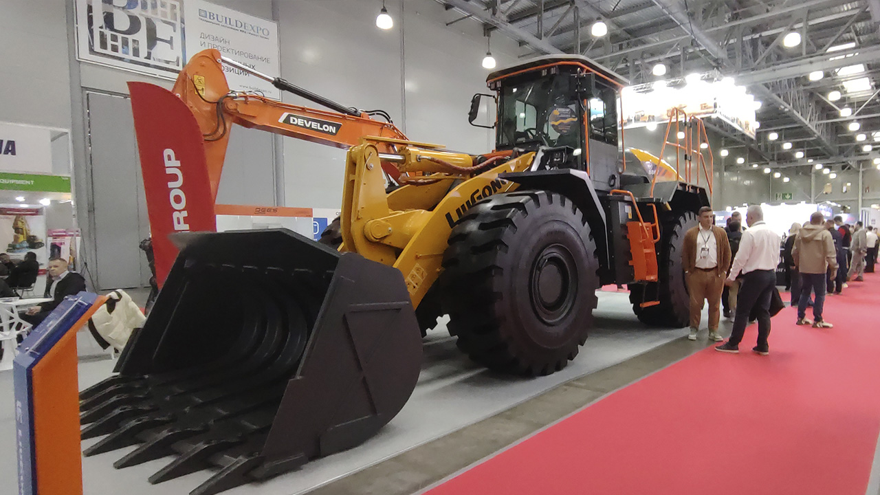 LiuGong 886T MAX Hot Slag — погрузчик для металлургии, работающий со шлаком при 1000°C без риска для оператора