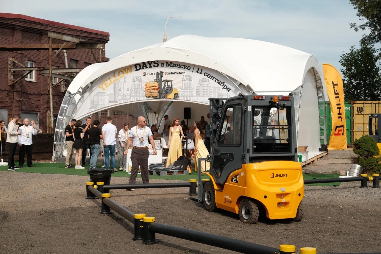 Первая выставка Yellow Days прошла в Минске в 2025 году