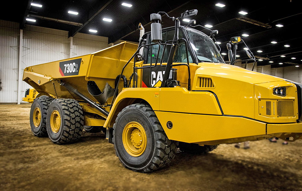 Самосвалы Caterpillar серии C появились в 2016 году